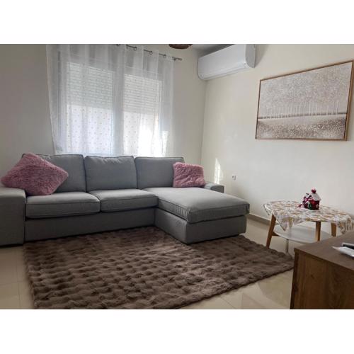 Sweet Home Mitropoleos