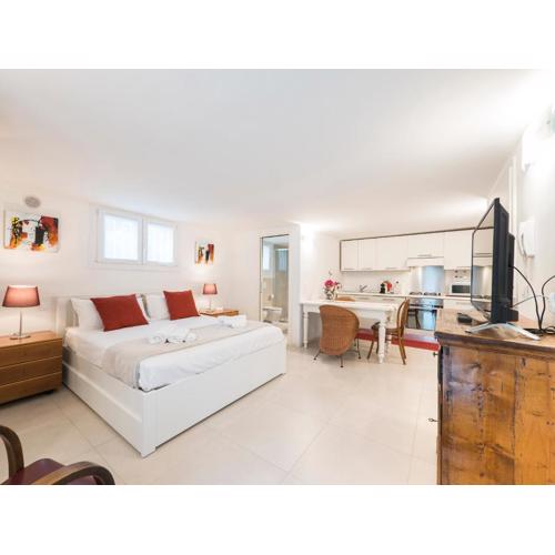 Sweet Studio IN GIARDINO
