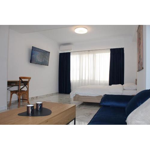Syntagma Luxury Suites by CK-3