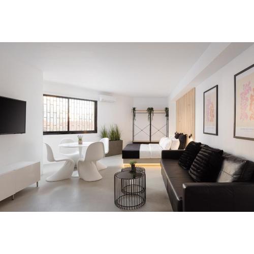 Syntagma Serenity Suites