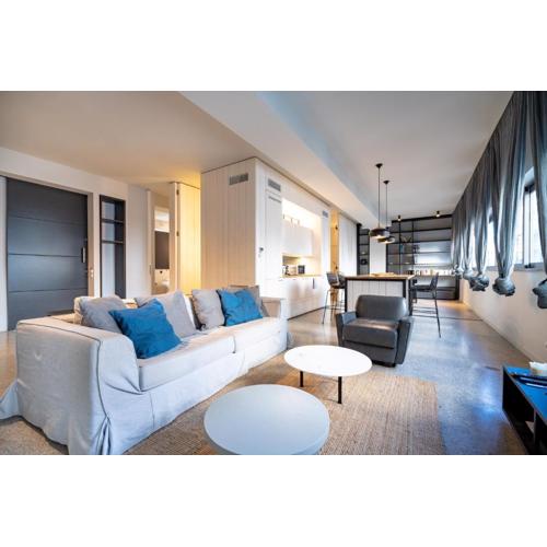 Syntagma square 2 bedrooms 4 pers apartment by MPS