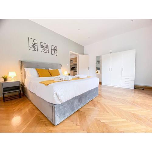 Syntagma square, 45sqm luxurious apartment