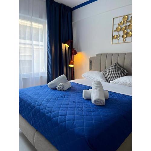 Syntagma Suite Voulis by Zeussuites