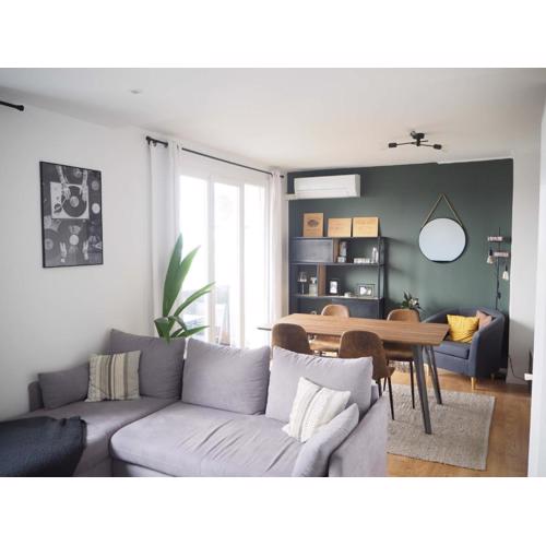 T2 style industriel avec balcon
