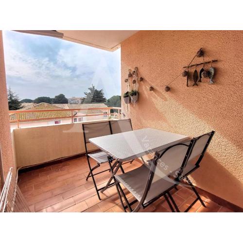 T3 avec terrasse, climatisation et parking