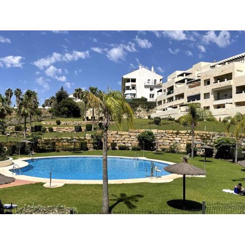 T3 BilBilGolf Benalmadena Pool
