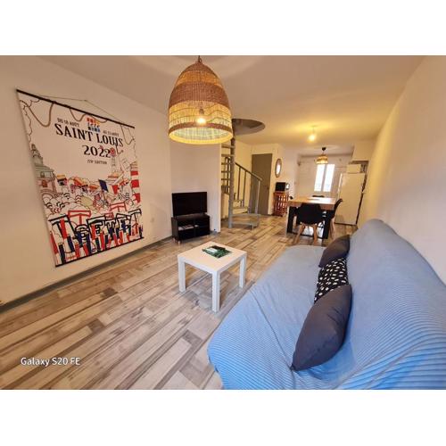 T3 Duplex Quartier des artistes.