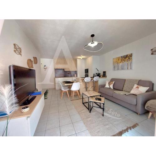 T3 renove dans residence avec piscine et garage Capacite max 6 personnes