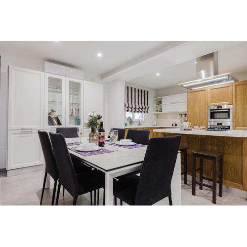 Ta Xbiex 3bed - Prime Location By Homely