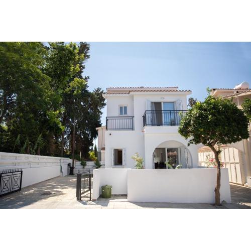 Taheli Riverside Townhouse in Tourist Area