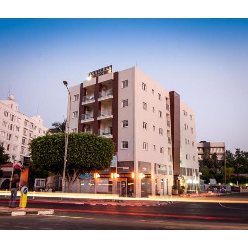 Takelena Apartments