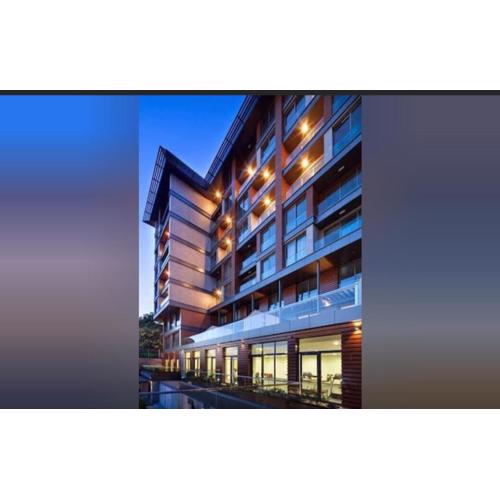 Taksim apartment with pool