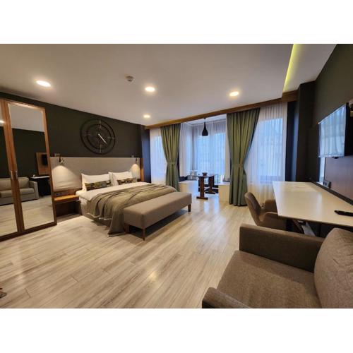 Taksim Landhouse Hotel