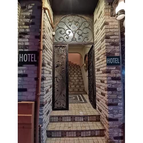 Taksim Şato Hotel& HOSTEL