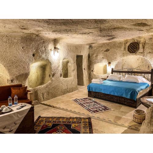 Takunya Cave Hotel