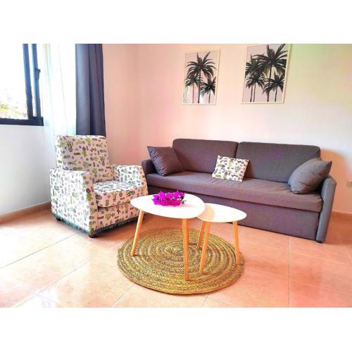 Tamarindo 28, pool front,free WIFI