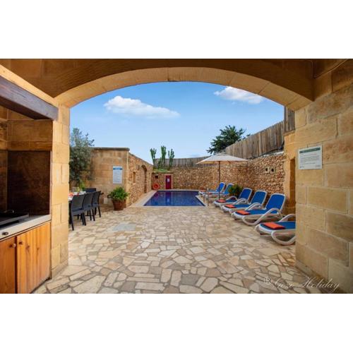 Tan-Nanna Holiday Home