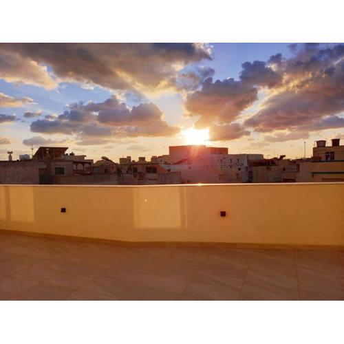 Tan-Nanniet Penthouse in Dingli