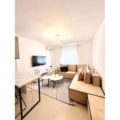 Tani apartment