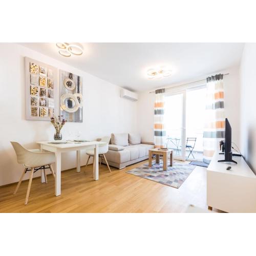 Tanja modern apartment with balcony and parking garage