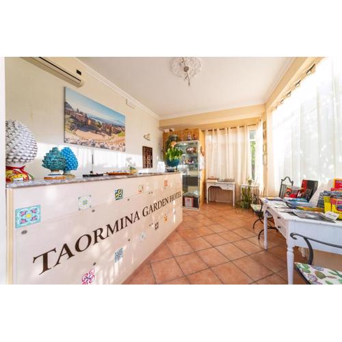 Taormina Garden Hotel