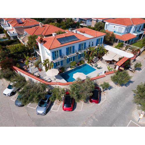Tarçın Alaçatı Otel