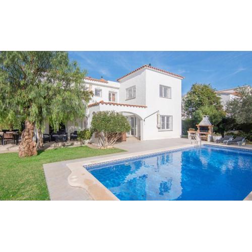TarracoHomes-TH11 Villa en la Playa de Cambrils