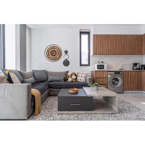 Taupe’s 2-Bedroom Apartment in Larnaca