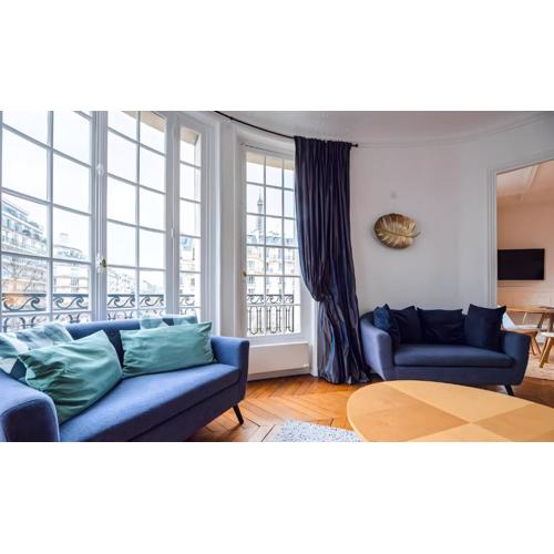 TBS 321 - Superb apartment with Eiffel Tower view