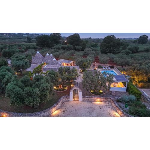 TD Trulli Locobello Stylish & Cozy Trulli with Pool