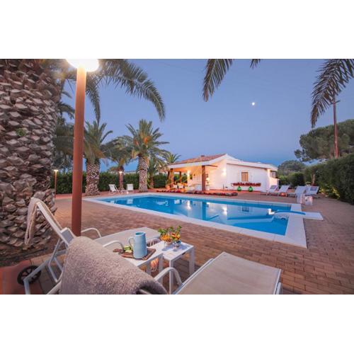 TD Villa Marinesca Typical Villa with Pool