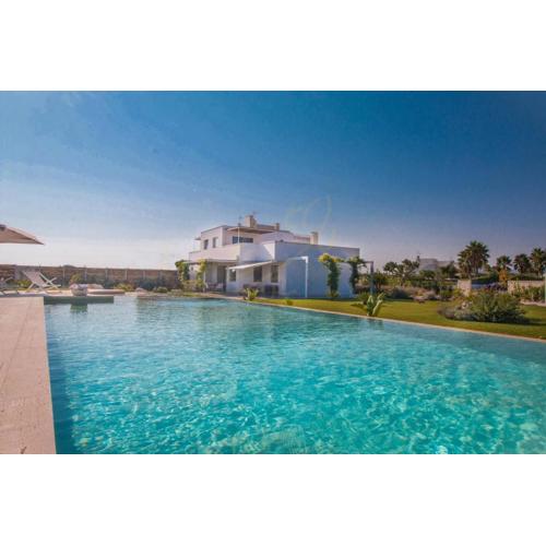 TD Villa Ponente Luxury Villa with Sea View Pool