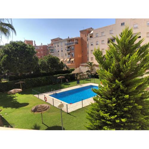 Teatinos Pool