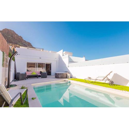 Tenerife Amazing House Chalet Adeje Pool garaje wifi ocean view