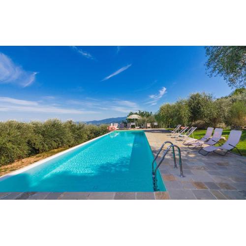 Tenuta San Giovanni Lucca - Borgo Ai Rovai