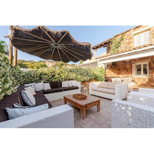 Terrace- Private Parking Design Relax & Comfort