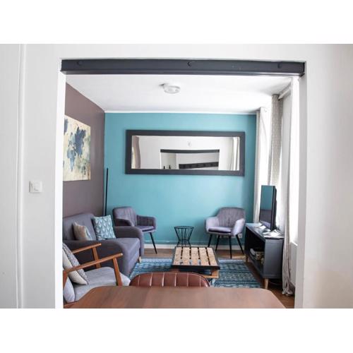 Terrace apartment - near city center - 4 bedrooms