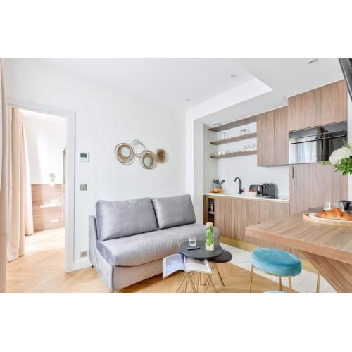 Terrace Getaway - Le Marais - with AC