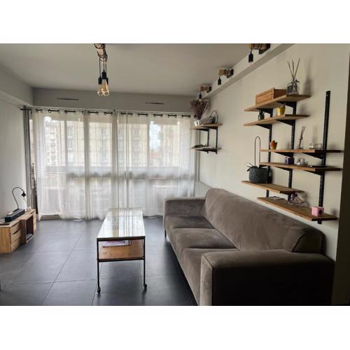 Terrasse avec vue, proche Bercy-Paris, 3 pièces spacieux et confort