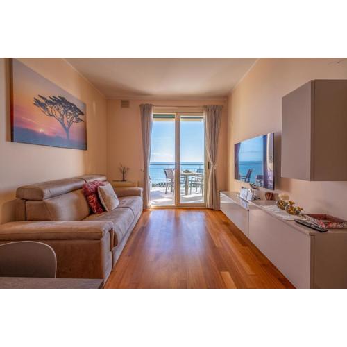 Terrazza sul mare