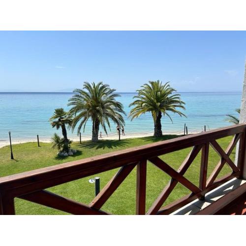 Thalassa-Seafront Family Apartment