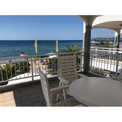 THASSOS LOVELY MAISONETTE BY THE SEA