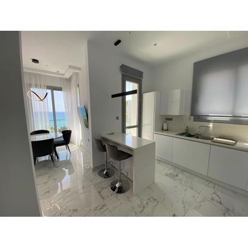 The Address -Beachfront 2 Bedroom Residence