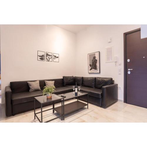 The Athenian Penthouse in Syntagma Square