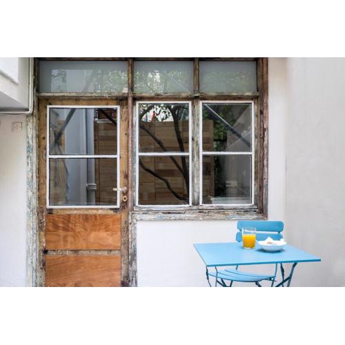 The Athenian Veranda 3
