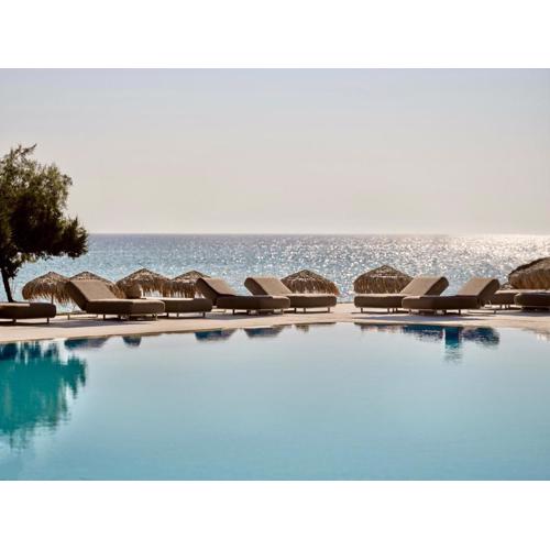The Bay Hotel & Suites