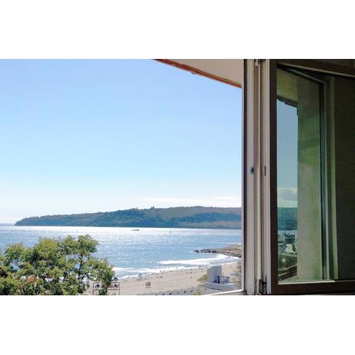 The Bay View - Your Room