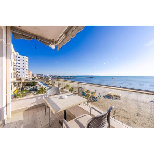 The Beachfront Apartment