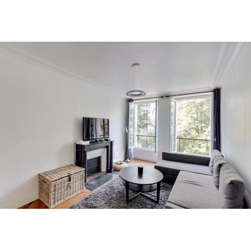 The BEST DEAL in the MARAIS - 1Bedroom Apt - 45m2