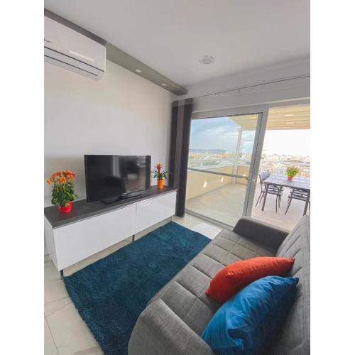 The Blue Mill Penthouse with Beautiful Views